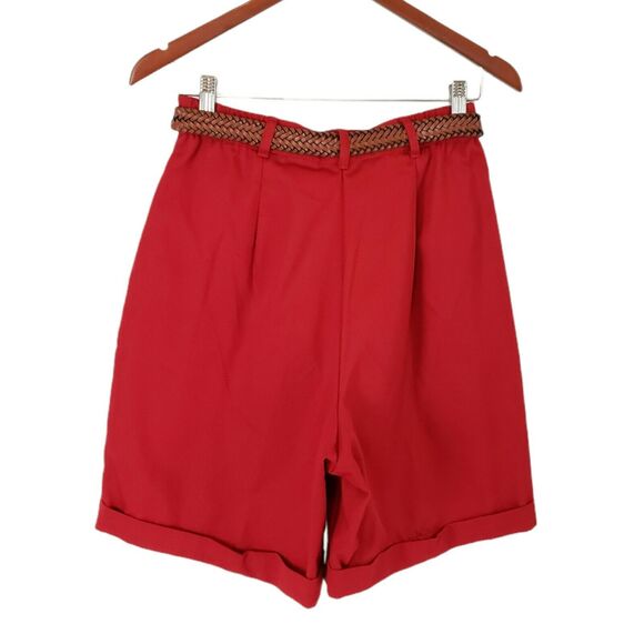 Vtg Karen Scott Size 8 PETITE Red Pleated High Waist Cuffed Mom Shorts w/ Belt - Picture 4 of 10